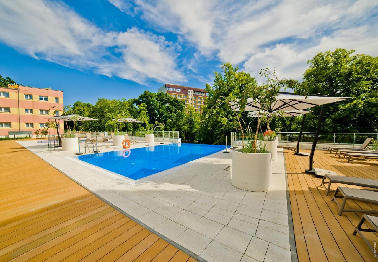 Porty B103 Nadmorskie Tarasy Pool Sauna Parking Kolobrzeg Exterior photo