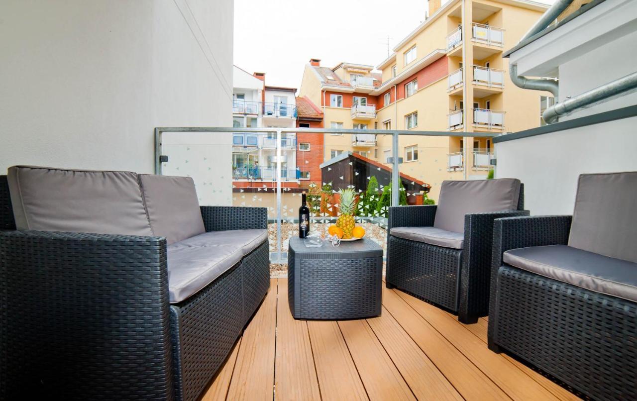 Porty B103 Nadmorskie Tarasy Pool Sauna Parking Kolobrzeg Exterior photo